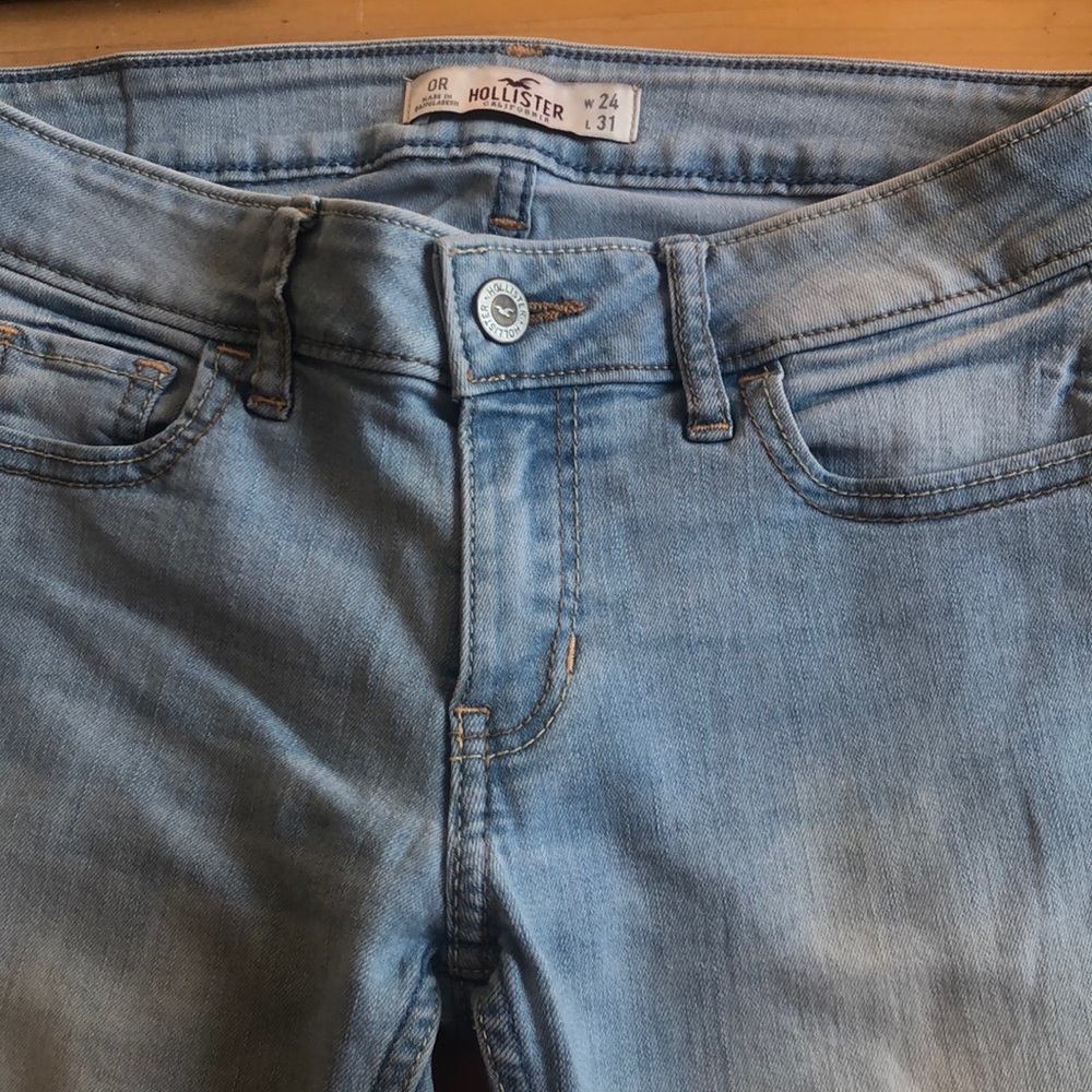 Hollister jeans